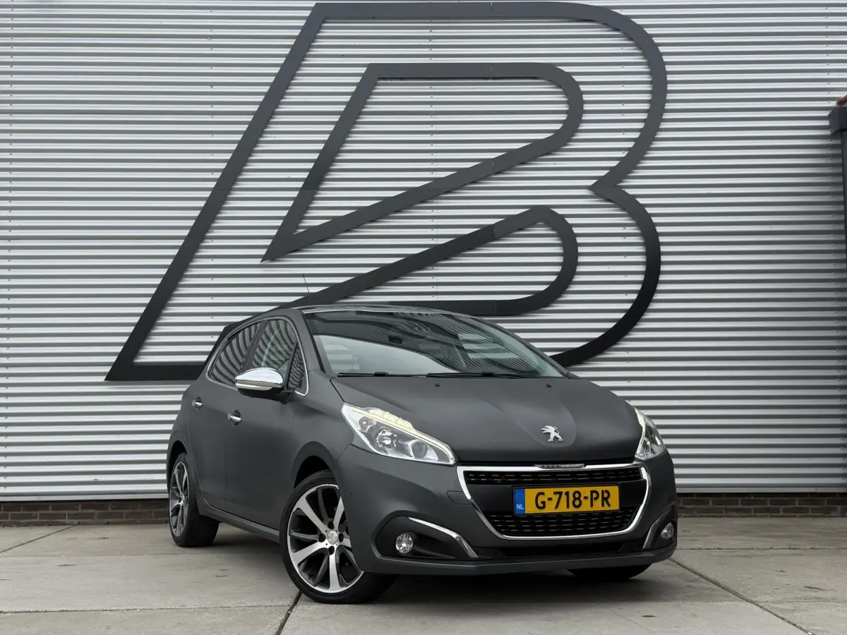 1.2 PureTech Roland Garros 2e Eigenaar|Navi|Camera|Pano|D-riem vv in 2025|Clima|Cruise|Carplay|Goed Onderhouden|APK tot 08-2026