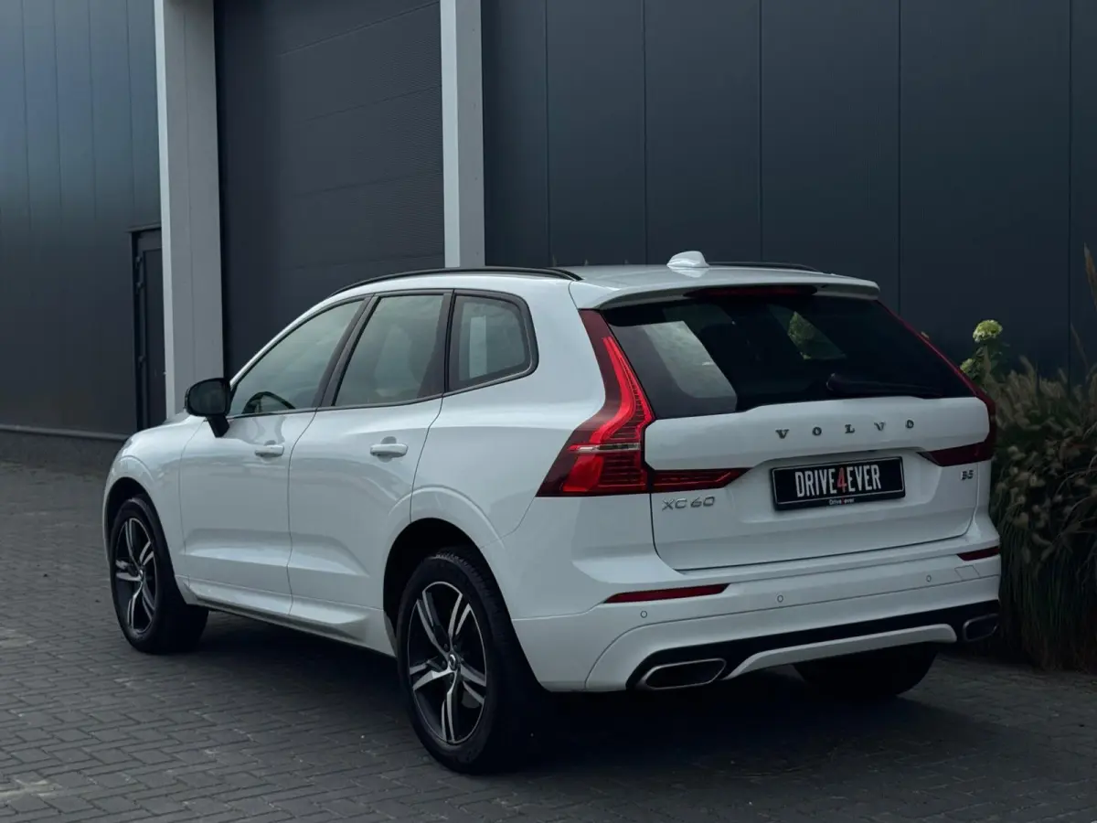 2.0 B5 AWD R-Design NAVI|LEDER|CAMERA|SPORTVELGEN