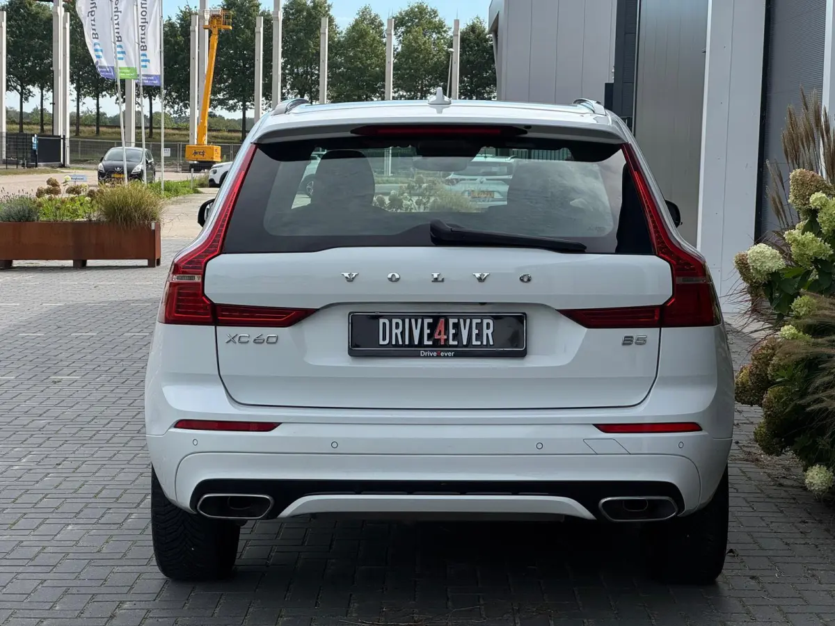 2.0 B5 AWD R-Design NAVI|LEDER|CAMERA|SPORTVELGEN