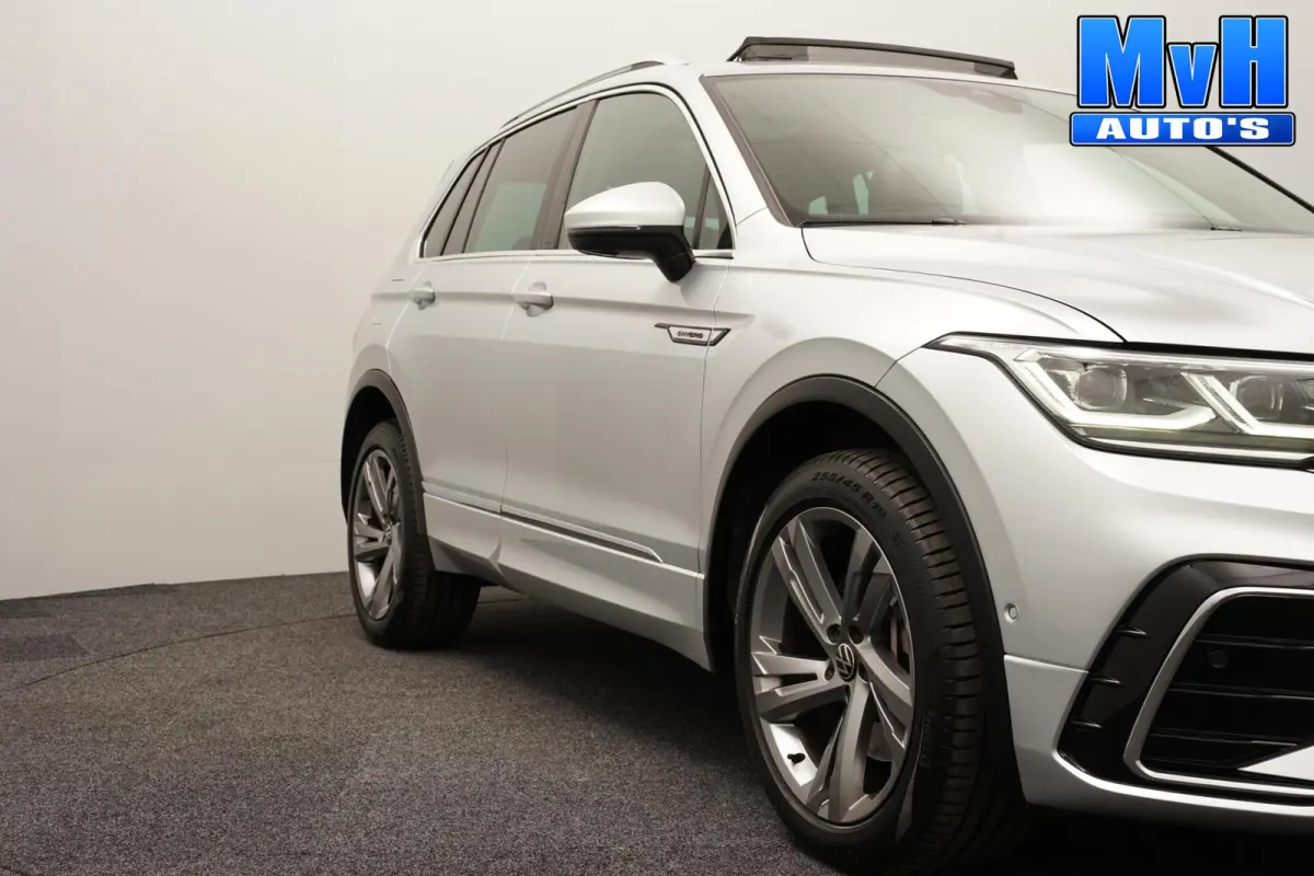 1.4 TSI PHEV R-Line|PANO|STOEL/STUUR.VERW
