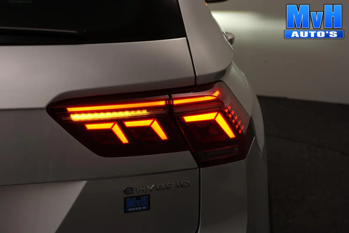 1.4 TSI PHEV R-Line|PANO|STOEL/STUUR.VERW