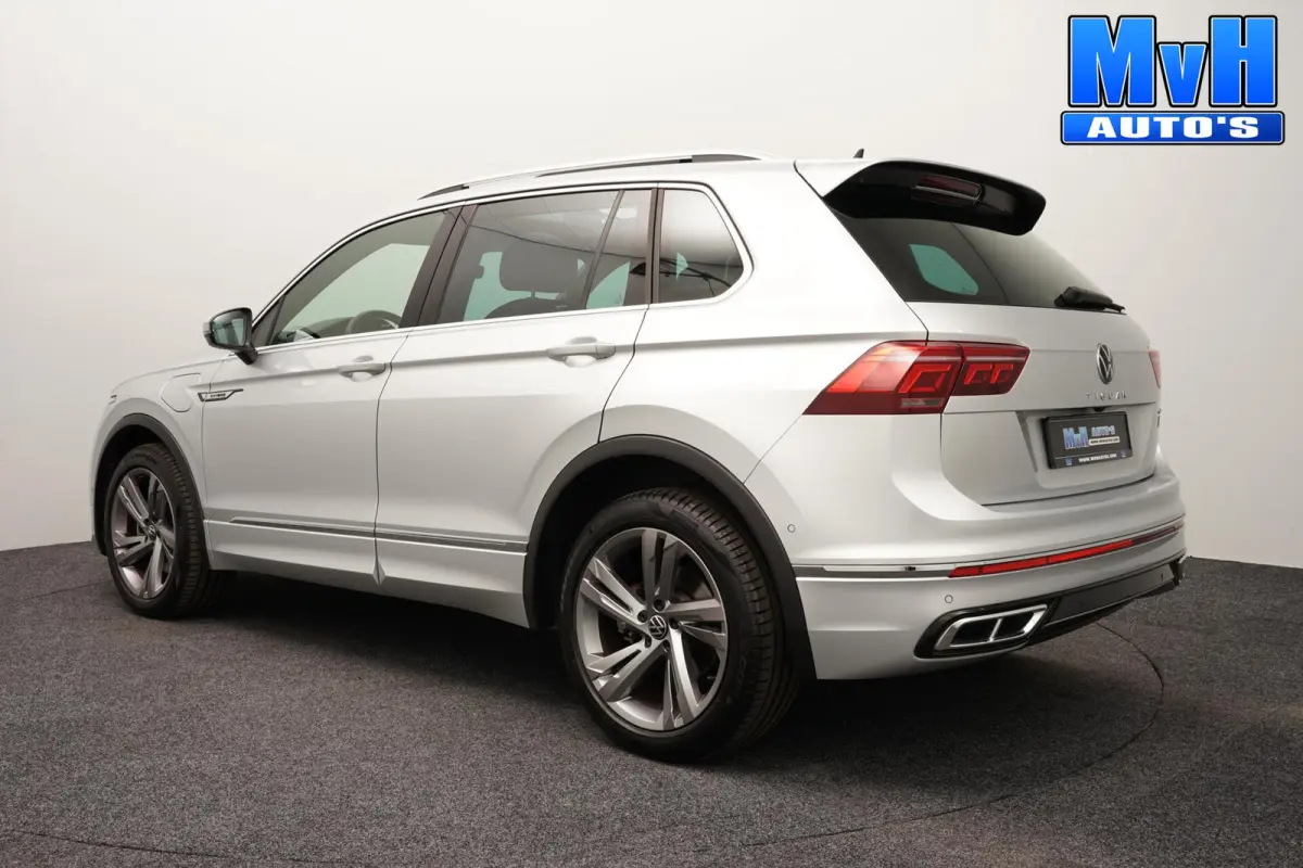 1.4 TSI PHEV R-Line|PANO|STOEL/STUUR.VERW