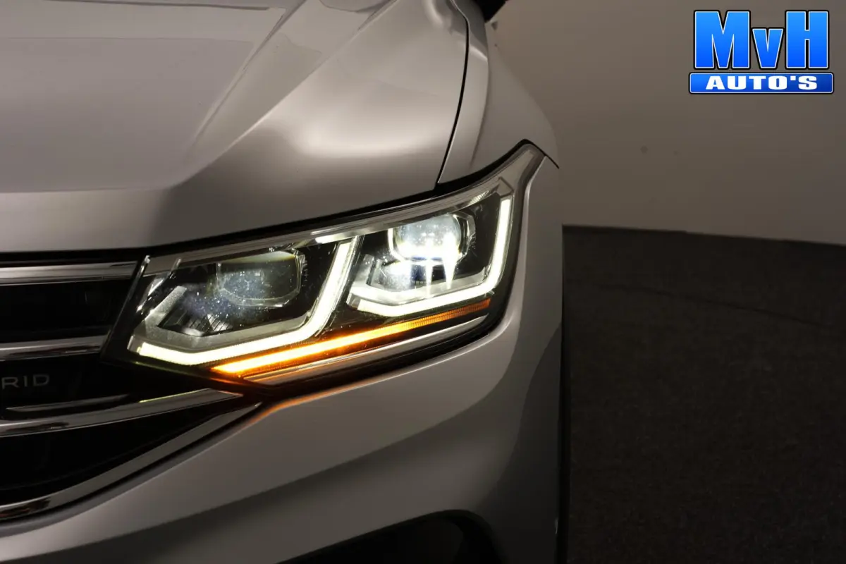 1.4 TSI PHEV R-Line|PANO|STOEL/STUUR.VERW