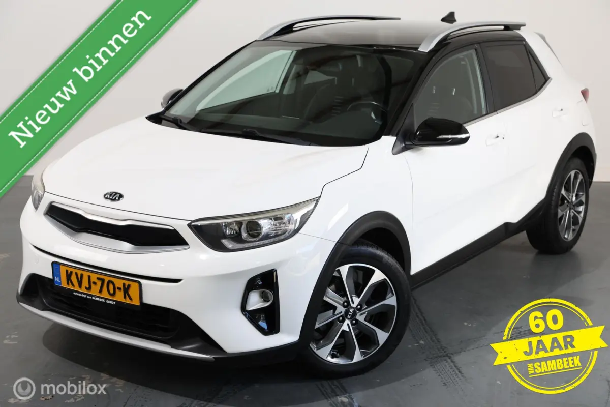 1.0 T-GDi DynamicLine - Afneembare trekhaak - Carplay - Stuur/Stoelverwarming