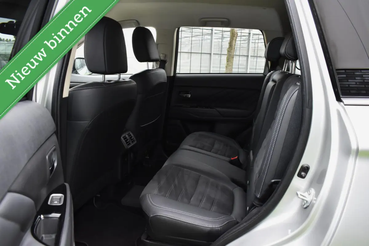 2.4 PHEV Plug in CAMERA/ANDROID CARPLAY/PDC/HALF LEDER/ETC.!