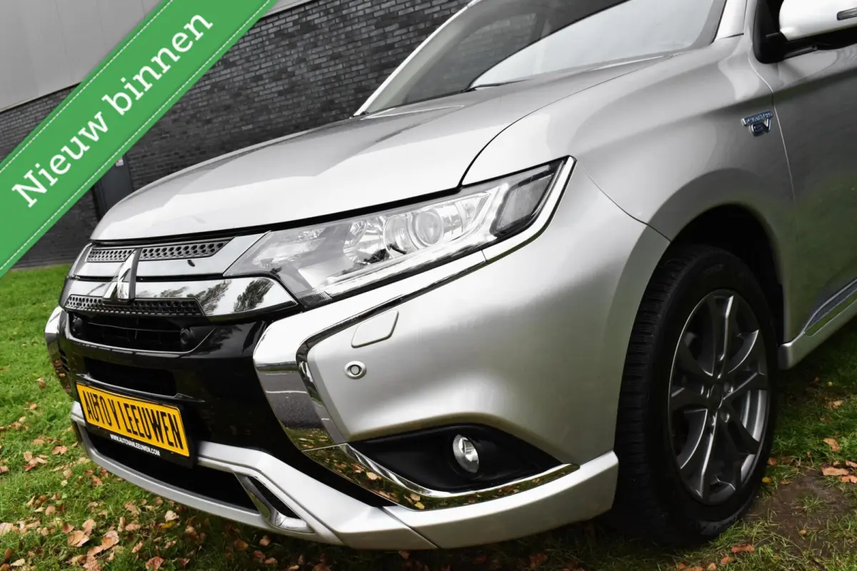 2.4 PHEV Plug in CAMERA/ANDROID CARPLAY/PDC/HALF LEDER/ETC.!