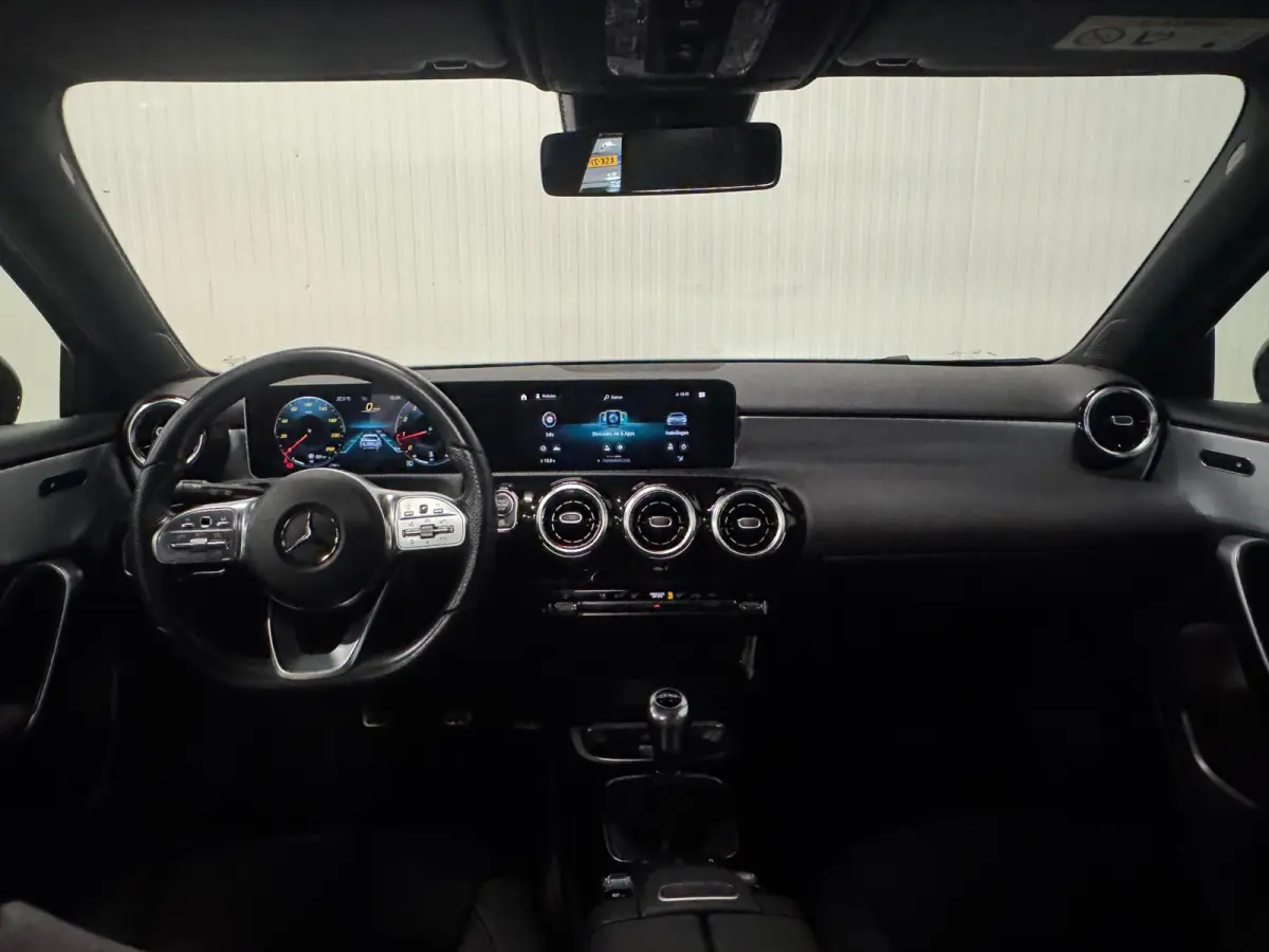 200 Business Solution AMG | PANO | NIGHT | LED | CRUISE CONTROL