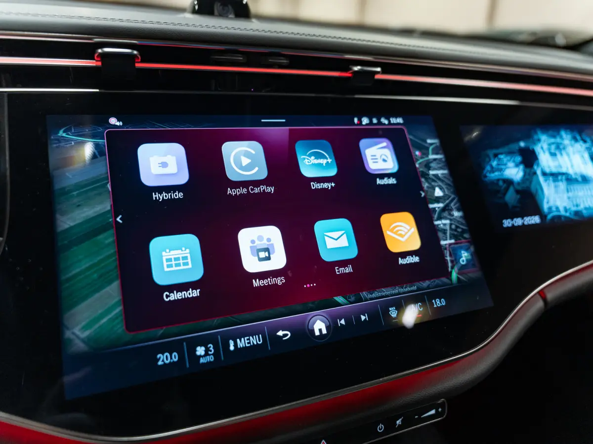 300 e Exclusive AMG Line, Pano, Hyperscreen, Night Pakket, Burmester, Ambiënte, Camera, Plug-In
