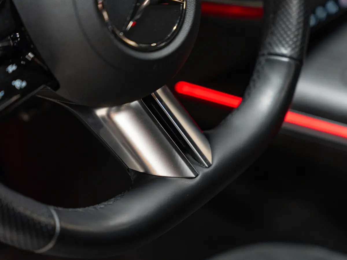 300 e Exclusive AMG Line, Pano, Hyperscreen, Night Pakket, Burmester, Ambiënte, Camera, Plug-In