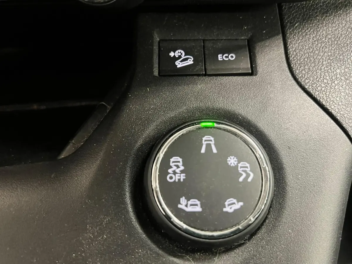 L2 1.5 BlueHDI Worker Automaat Airco Cruise Control Camera Carplay Trekhaak