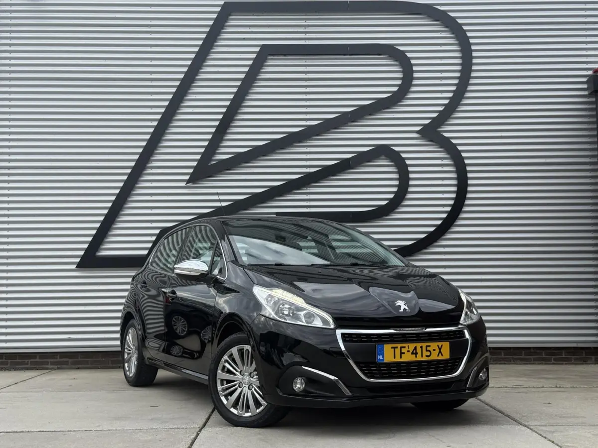 1.2 PureTech Blue Lease Executive 2e Eigenaar|Navi|Carplay|PDC|Clima|Cruise|Elek ramen|LM velgen|N.A.P| D-riem vv in 2024 | APK tot 07-2027
