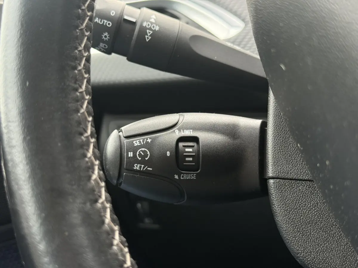 1.2 PureTech Blue Lease Executive 2e Eigenaar|Navi|Carplay|PDC|Clima|Cruise|Elek ramen|LM velgen|N.A.P| D-riem vv in 2024 | APK tot 07-2027