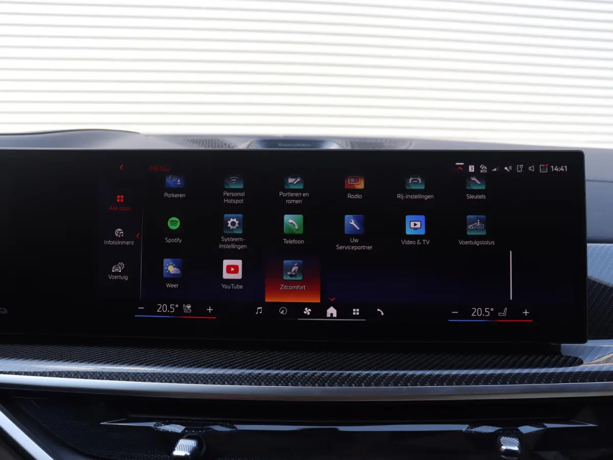 xDrive50e | M Sportpakket Pro | Panodak | Trekhaak | Driving Assistant Prof. | Soft Close | Bowers & Wilkins | Massage | SOH 100% | 22'' LMV