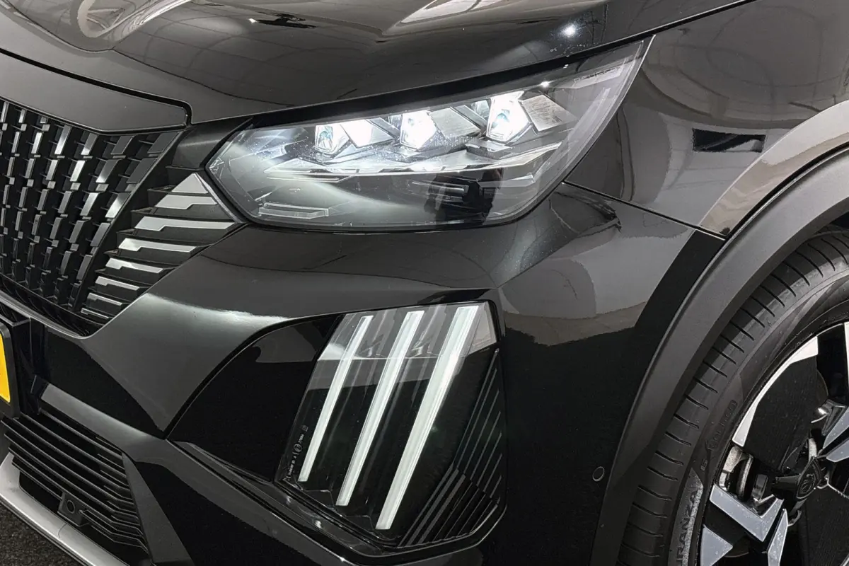 1.2 Hybrid 145 GT Adaptieve Cruise Dodehoek Navigatie Camera Voor