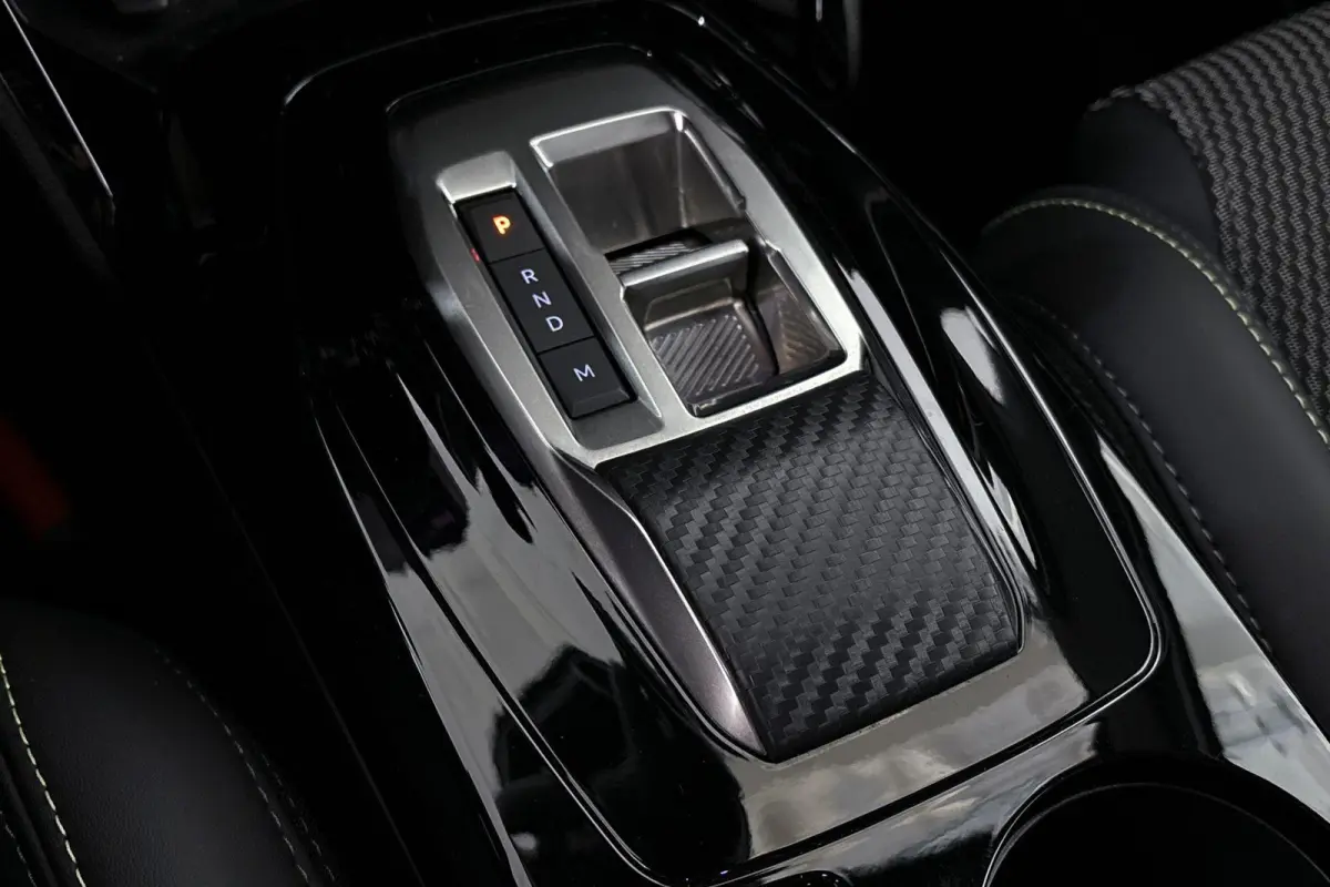 1.2 Hybrid 145 GT Adaptieve Cruise Dodehoek Navigatie Camera Voor