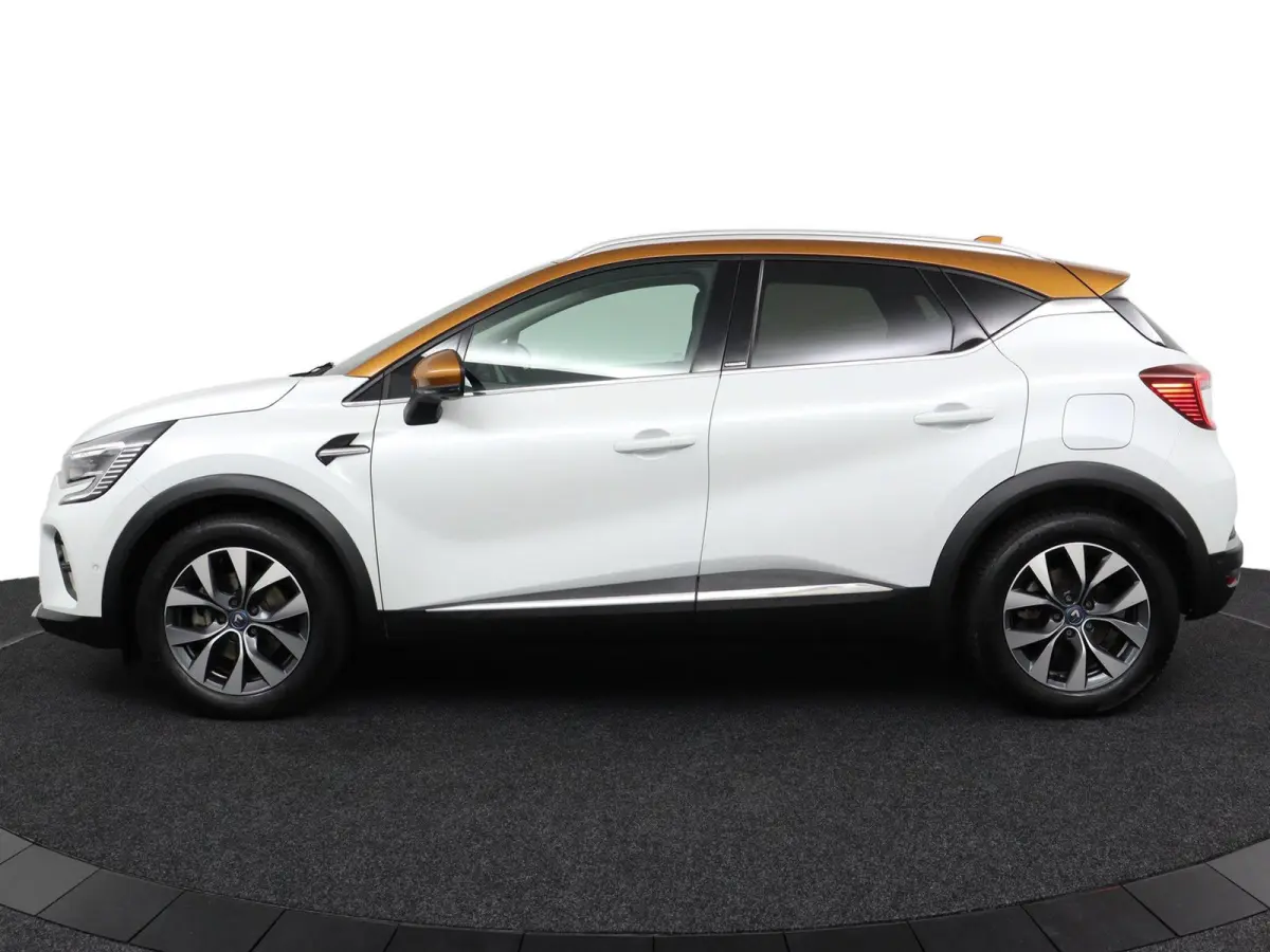 E-Tech Plug-in Hybrid 160 Edition One | Trekhaak | 360 Camera | BOSE Audio | Stoelverw. |