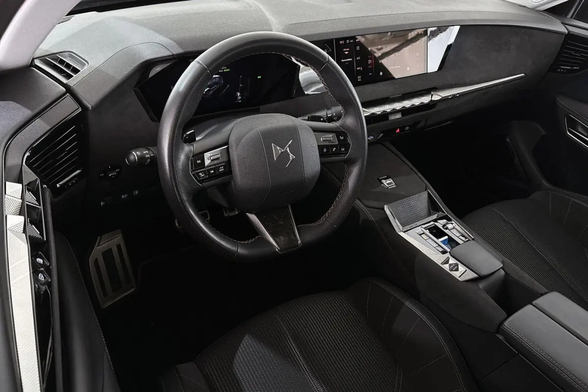 E-Tense Performance Line SOH 98% Apple CarPlay Achteruitrijcamera PHEV