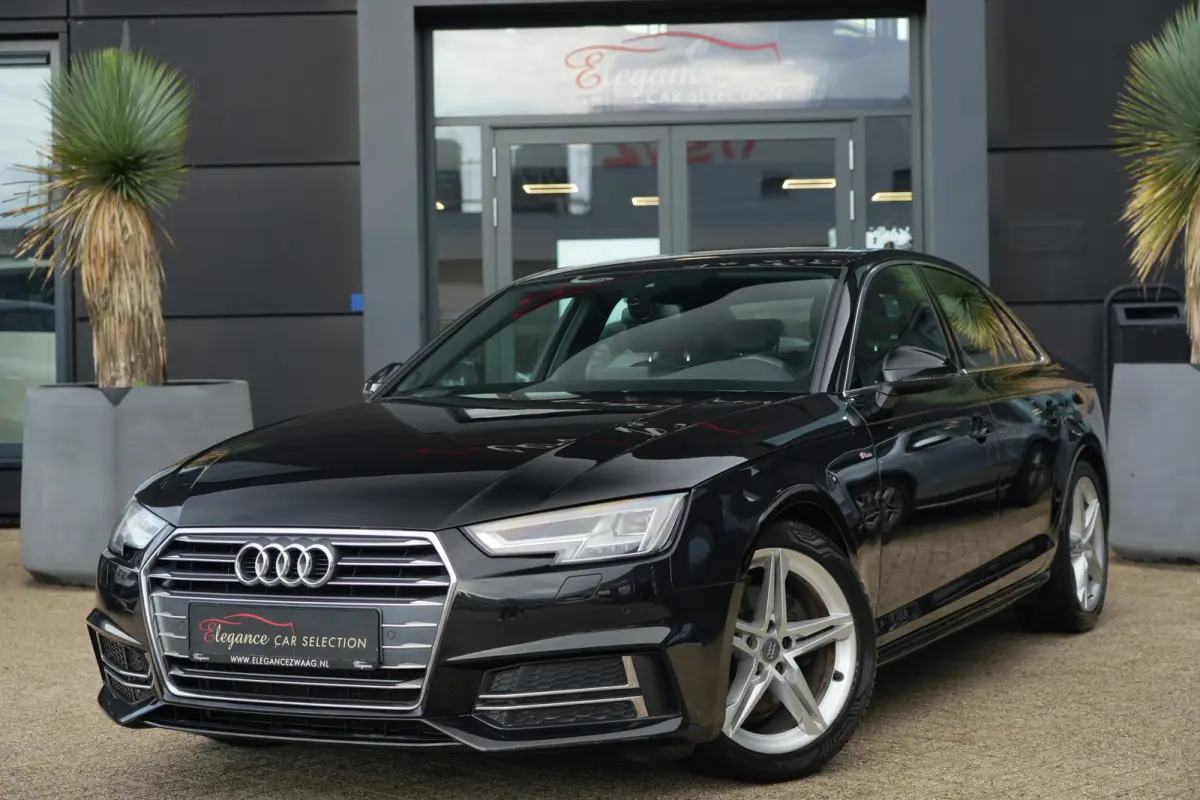 1.4 TFSI Sport S line Black Edition | 150 PK | Leder | Navigatie | Parkeersensoren | Audi A4 Limousine 1.4 TFSI Sport S line Black Edition 150 PK met 1.395 cc 4-cilinder benzinemotor, luxe l