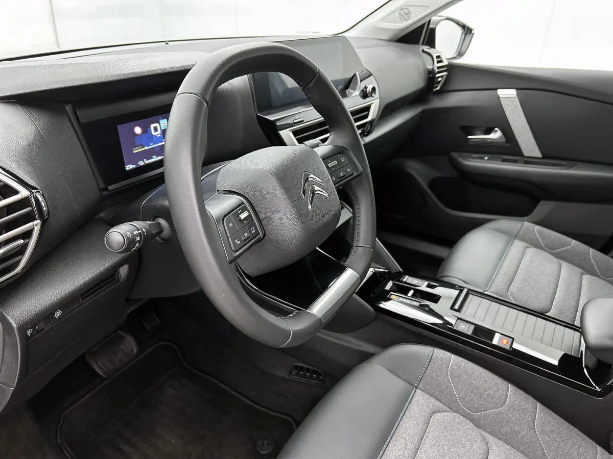 136pk You 50 kWh Automaat | Accu 96% | 3 Fase | Camera | Apple Carplay/Android Auto | Climate Control | Cruise Control | Parkeersensoren | IsoFix |