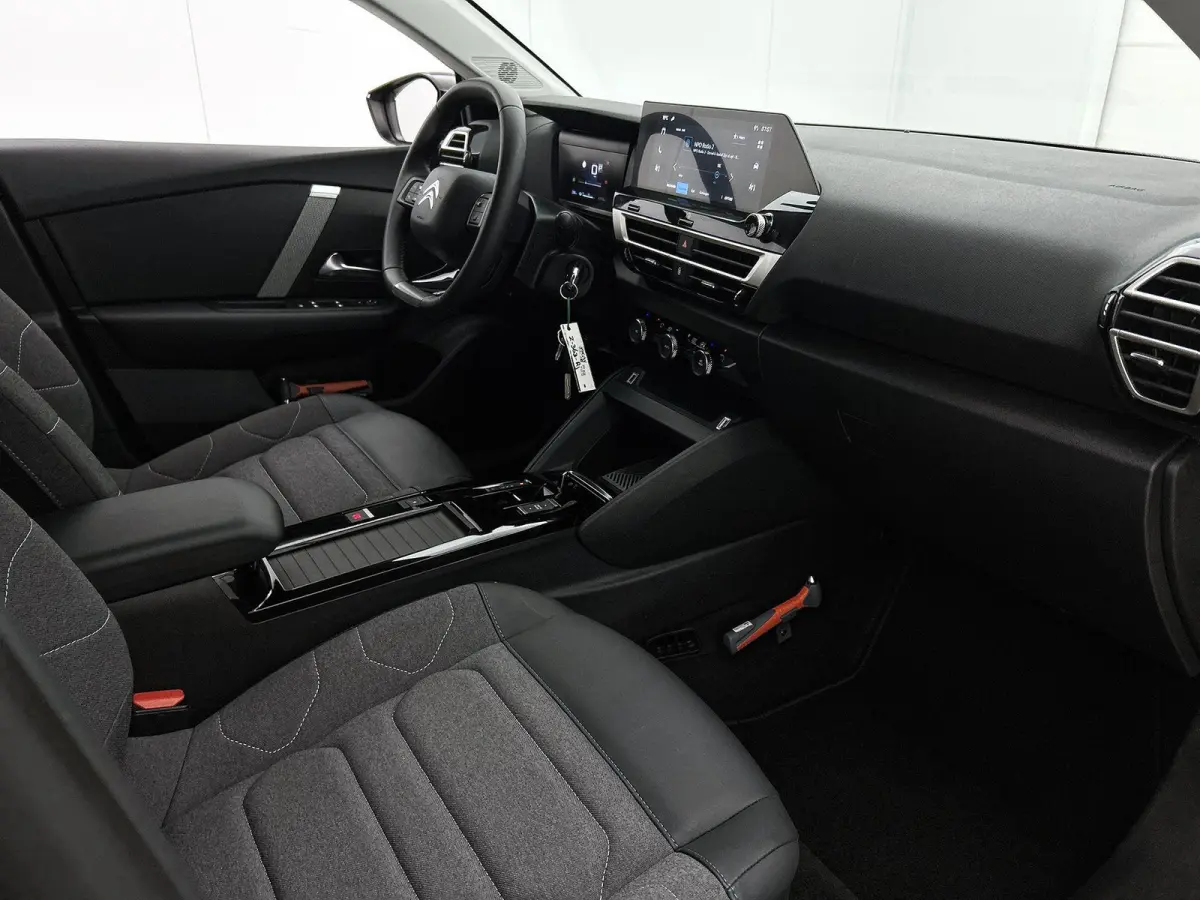 136pk You 50 kWh Automaat | Accu 96% | 3 Fase | Camera | Apple Carplay/Android Auto | Climate Control | Cruise Control | Parkeersensoren | IsoFix |