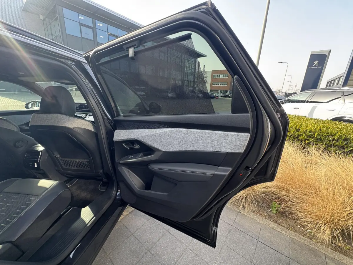 Hybrid 145 GT l 360 Vision & Drive Assist Plus Pack (GT)