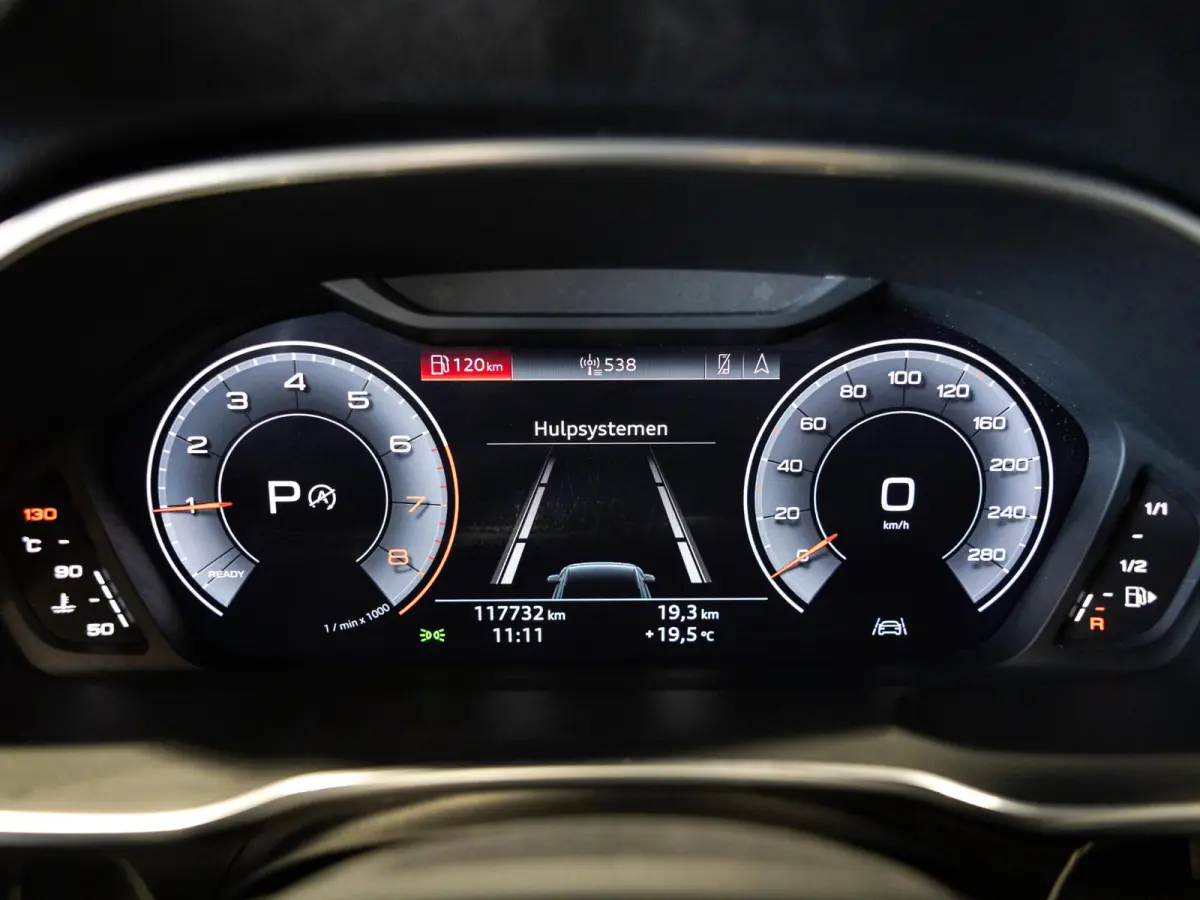 35 TFSI Advanced / 150pk / Panorama dak / Stoelverwarming / Dodehoek herkenning / Achteruitrij camera /