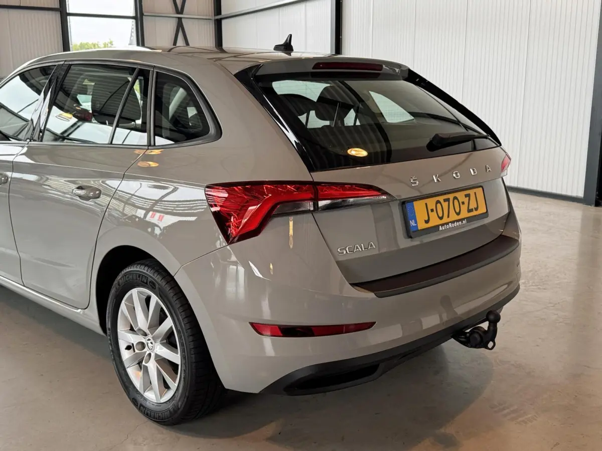 1.0 TSI 81kW Ambition