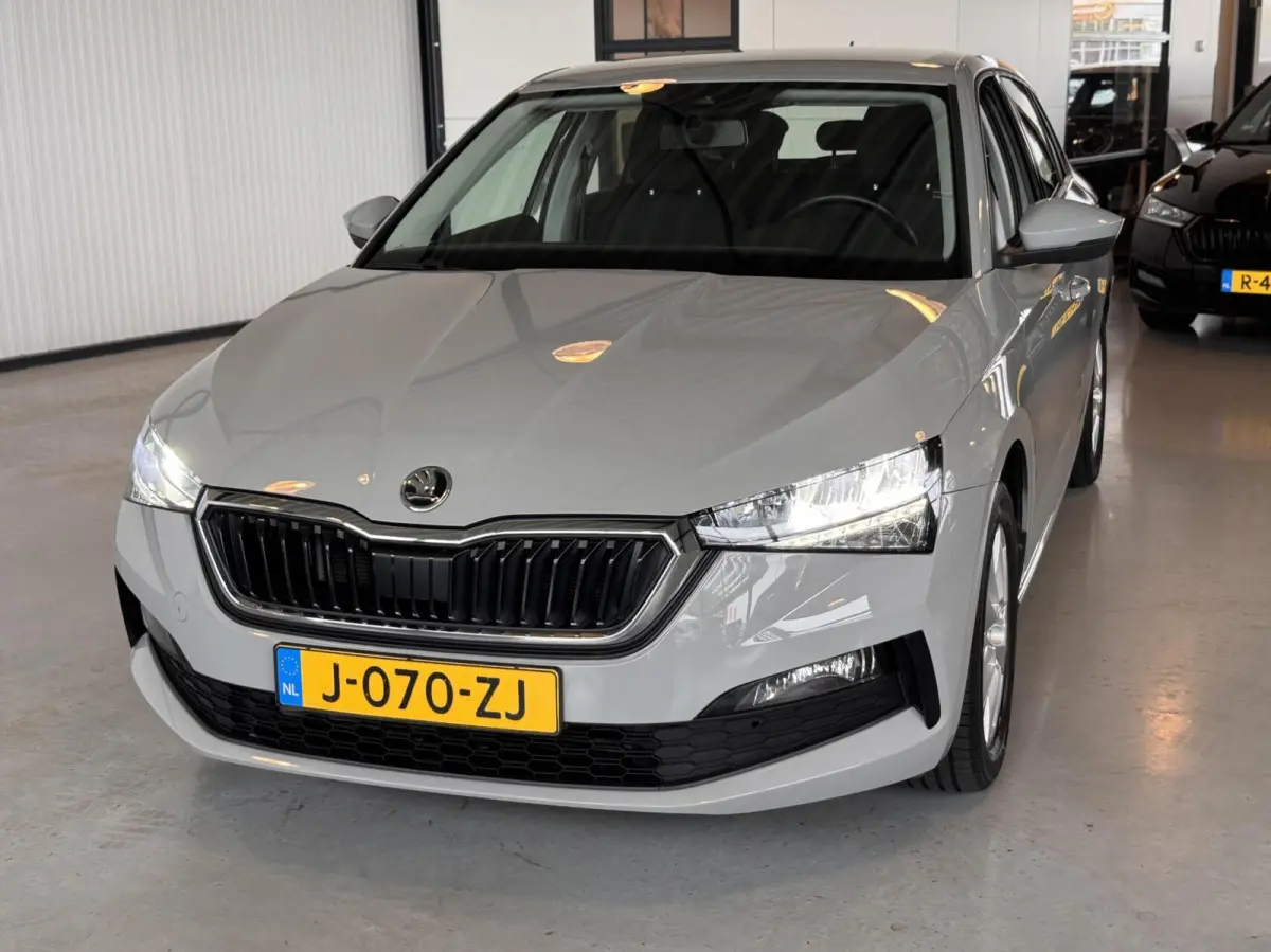 1.0 TSI 81kW Ambition