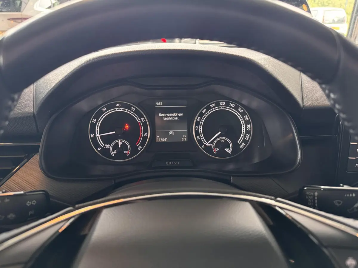 1.0 TSI 81kW Ambition