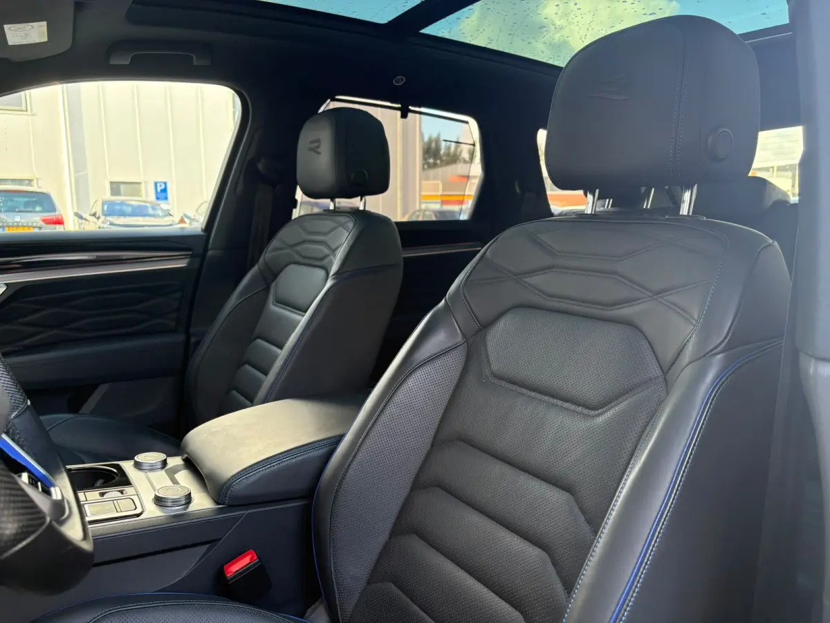 3.0 TSi 462 pk eHybrid 4MOTION R | Wegklapbare Trekhaak | Luchtvering | Dynaudio | HUD |