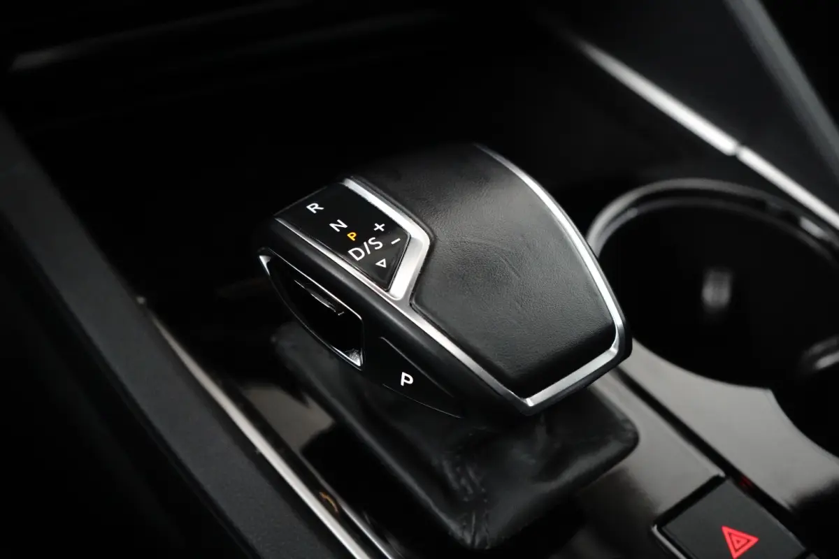 3.0 TSi 462 pk eHybrid 4MOTION R | Wegklapbare Trekhaak | Luchtvering | Dynaudio | HUD |