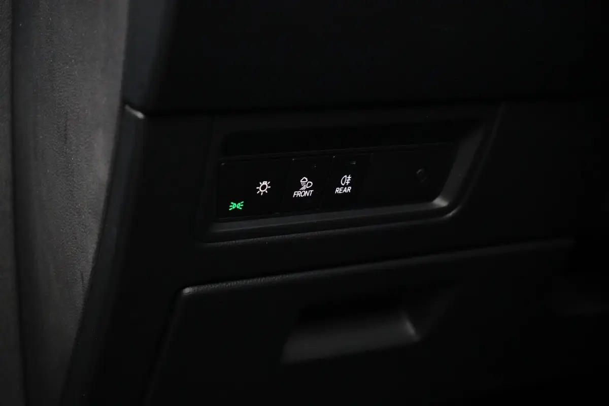 3.0 TSi 462 pk eHybrid 4MOTION R | Wegklapbare Trekhaak | Luchtvering | Dynaudio | HUD |