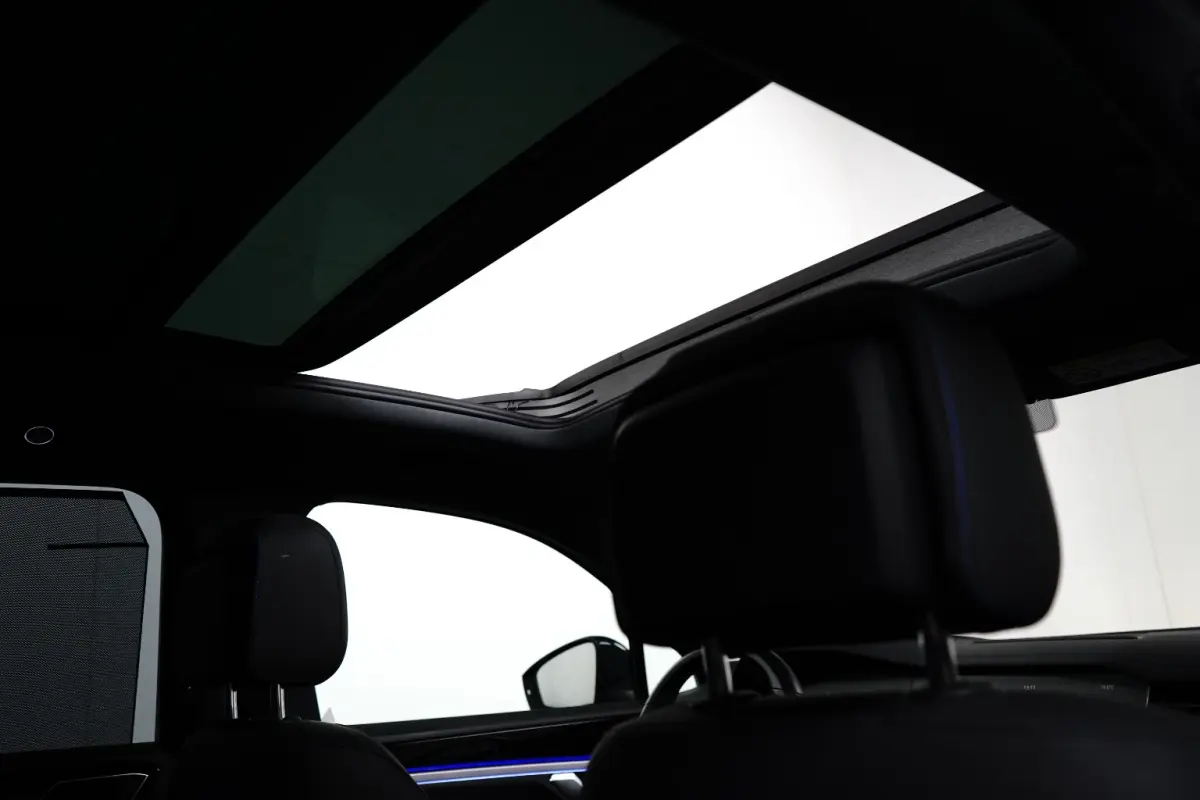 3.0 TSi 462 pk eHybrid 4MOTION R | Wegklapbare Trekhaak | Luchtvering | Dynaudio | HUD |