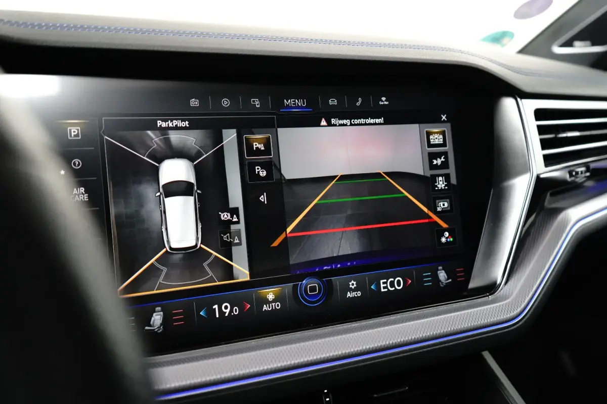 3.0 TSi 462 pk eHybrid 4MOTION R | Wegklapbare Trekhaak | Luchtvering | Dynaudio | HUD |