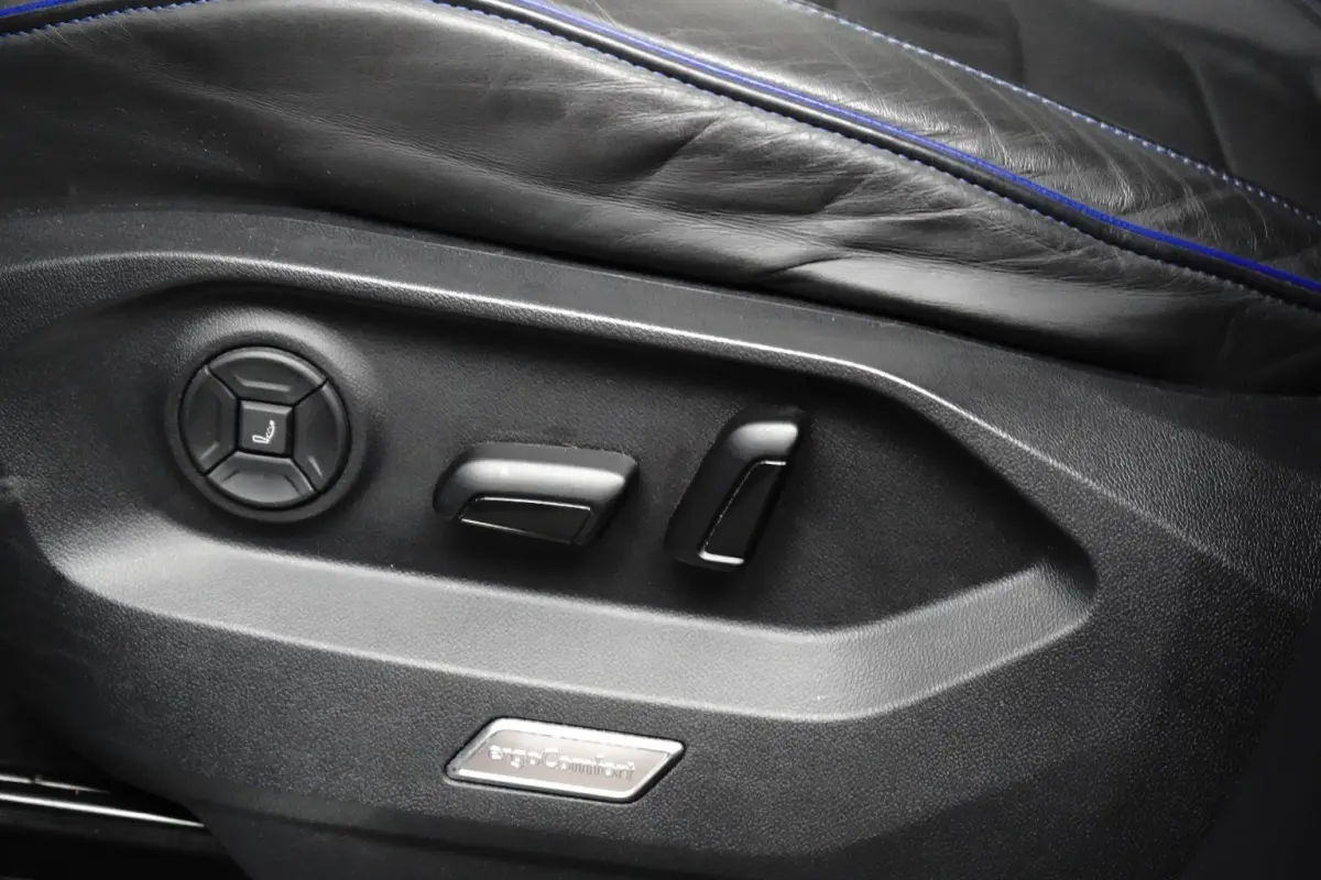 3.0 TSi 462 pk eHybrid 4MOTION R | Wegklapbare Trekhaak | Luchtvering | Dynaudio | HUD |