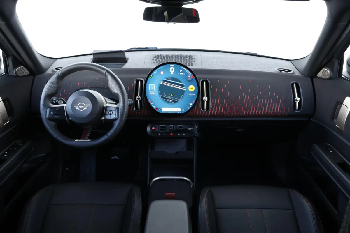 SE ALL4 John Cooper Works L 66.5 kWh | SoH 100% | Panorama Dak | Driving Assistant Plus | Parking Assistant Plus | Comforttoegang | Harman Kardon | Stuur & Stoelverwarming |