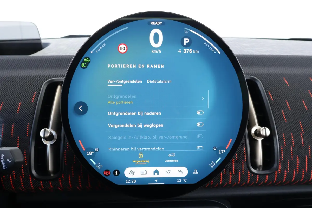 SE ALL4 John Cooper Works L 66.5 kWh | SoH 100% | Panorama Dak | Driving Assistant Plus | Parking Assistant Plus | Comforttoegang | Harman Kardon | Stuur & Stoelverwarming |