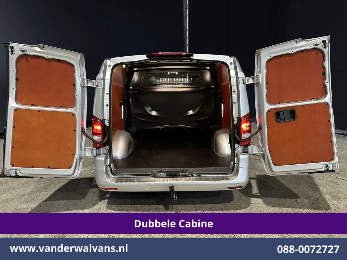119 CDI 191pk 9G-Tronic Automaat L2H1 Dubbele Cabine Euro6 Airco | 5-Zits | Camera | Navigatie | LED | Apple Carplay Android Auto, Cruisecontrol, LM velgen, Trekhaak, Parkeersensoren, Bumper