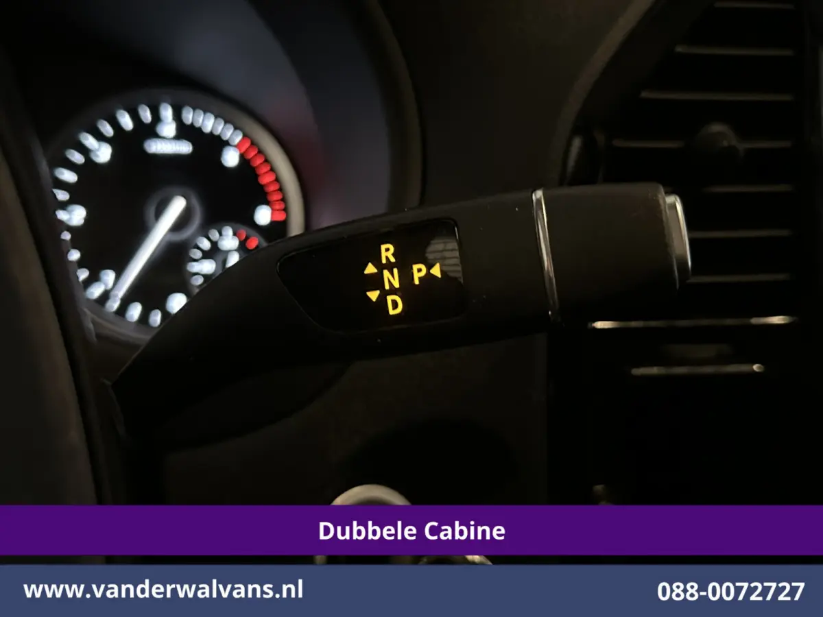 119 CDI 191pk 9G-Tronic Automaat L2H1 Dubbele Cabine Euro6 Airco | 5-Zits | Camera | Navigatie | LED | Apple Carplay Android Auto, Cruisecontrol, LM velgen, Trekhaak, Parkeersensoren, Bumper