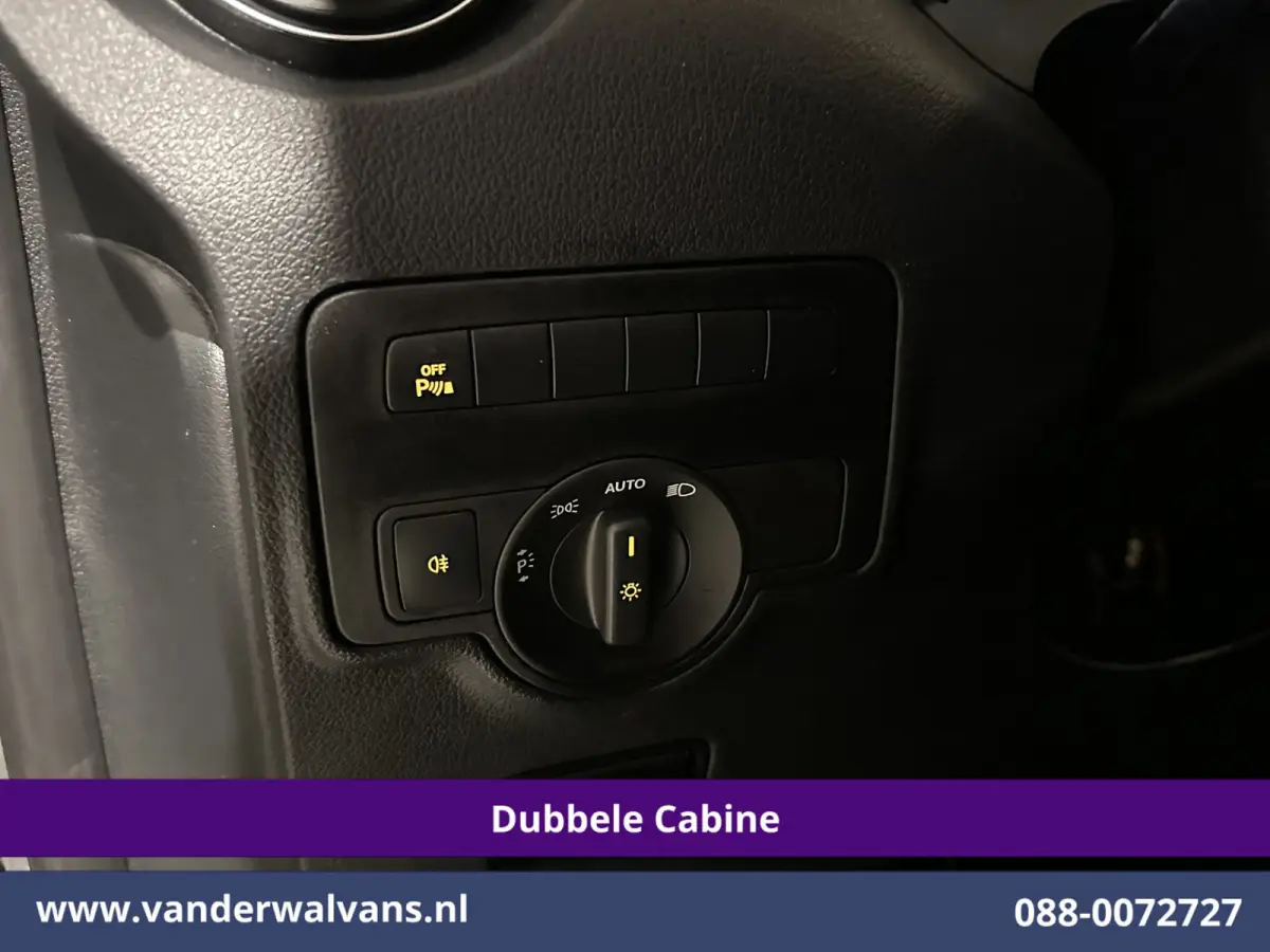 119 CDI 191pk 9G-Tronic Automaat L2H1 Dubbele Cabine Euro6 Airco | 5-Zits | Camera | Navigatie | LED | Apple Carplay Android Auto, Cruisecontrol, LM velgen, Trekhaak, Parkeersensoren, Bumper