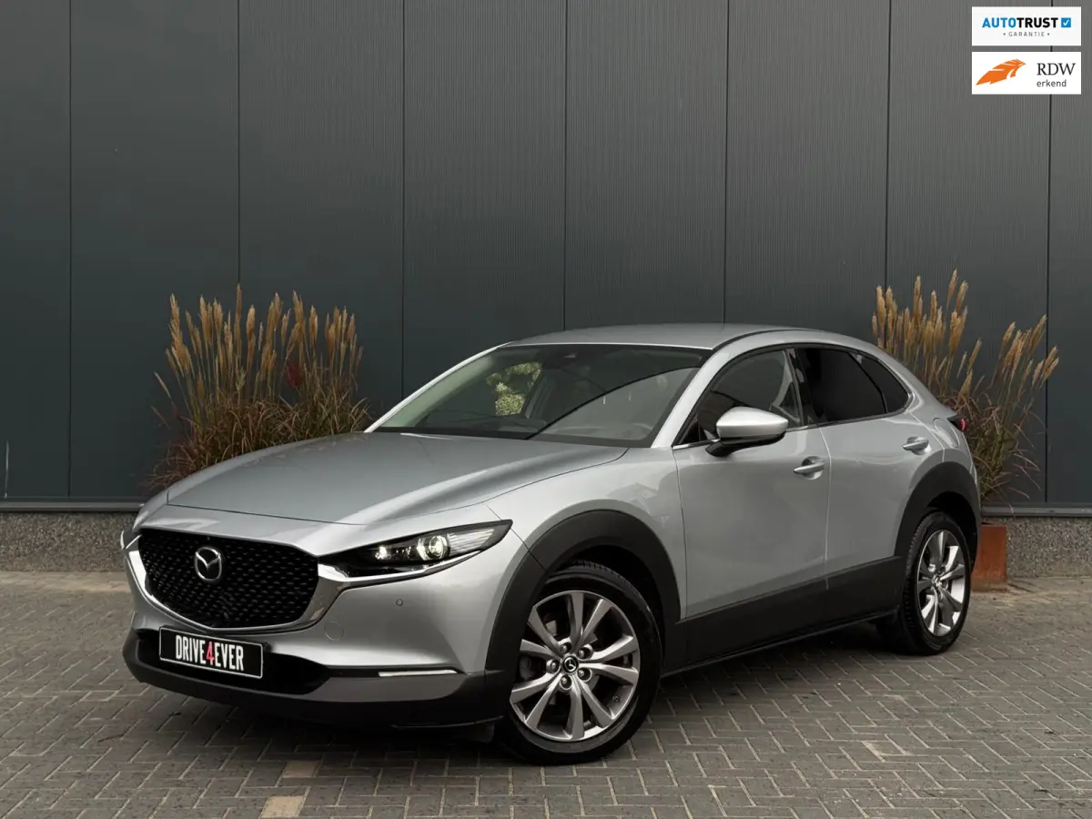 2.0 e-SkyActiv-X M Hybrid Luxury M20 NAVI|LEDER|360 CAMERA|LED