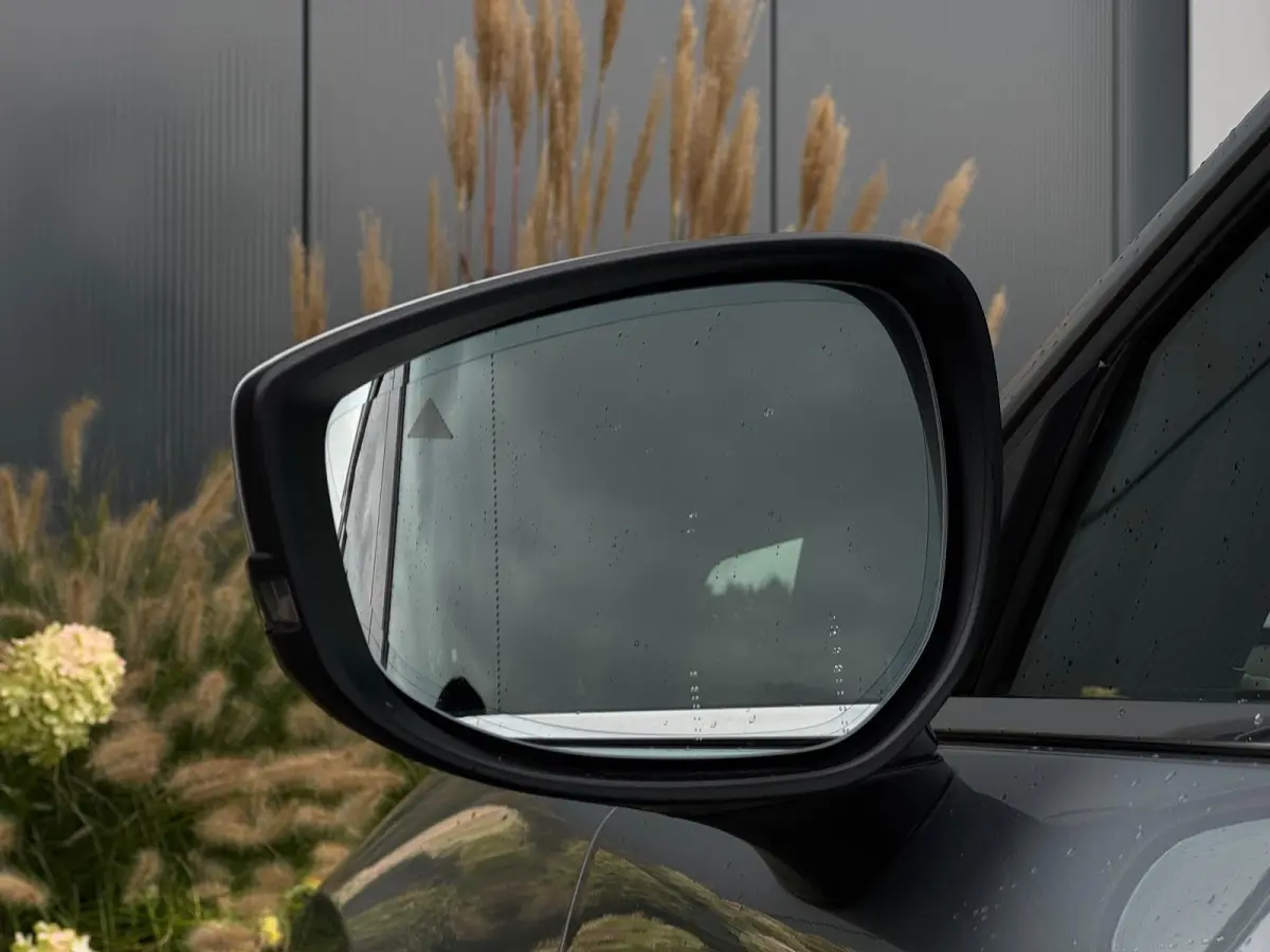 2.0 e-SkyActiv-X M Hybrid Luxury M20 NAVI|LEDER|360 CAMERA|LED