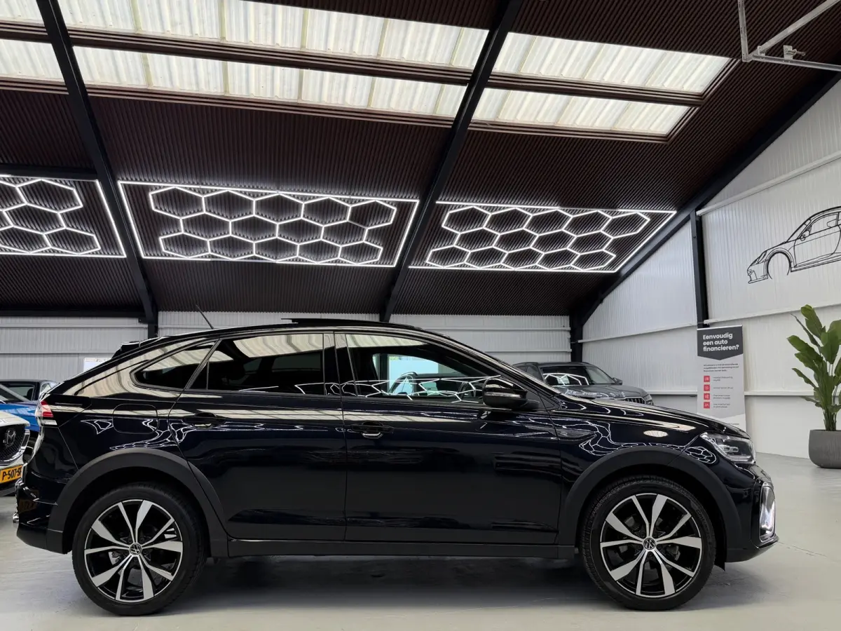 1.0 TSI 2x R-Line Panorama CarPlay Camera