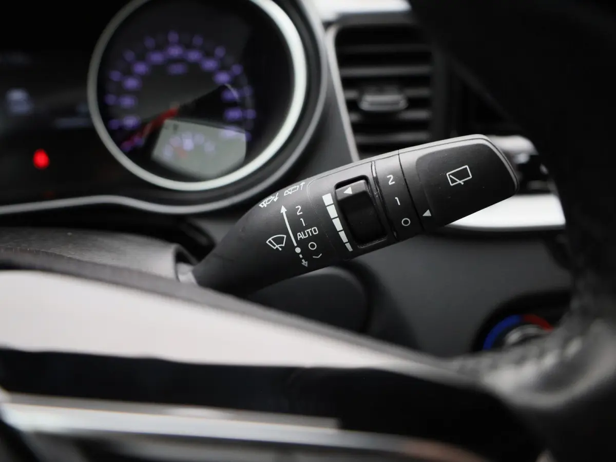 1.0 T-GDi DynamicLine
