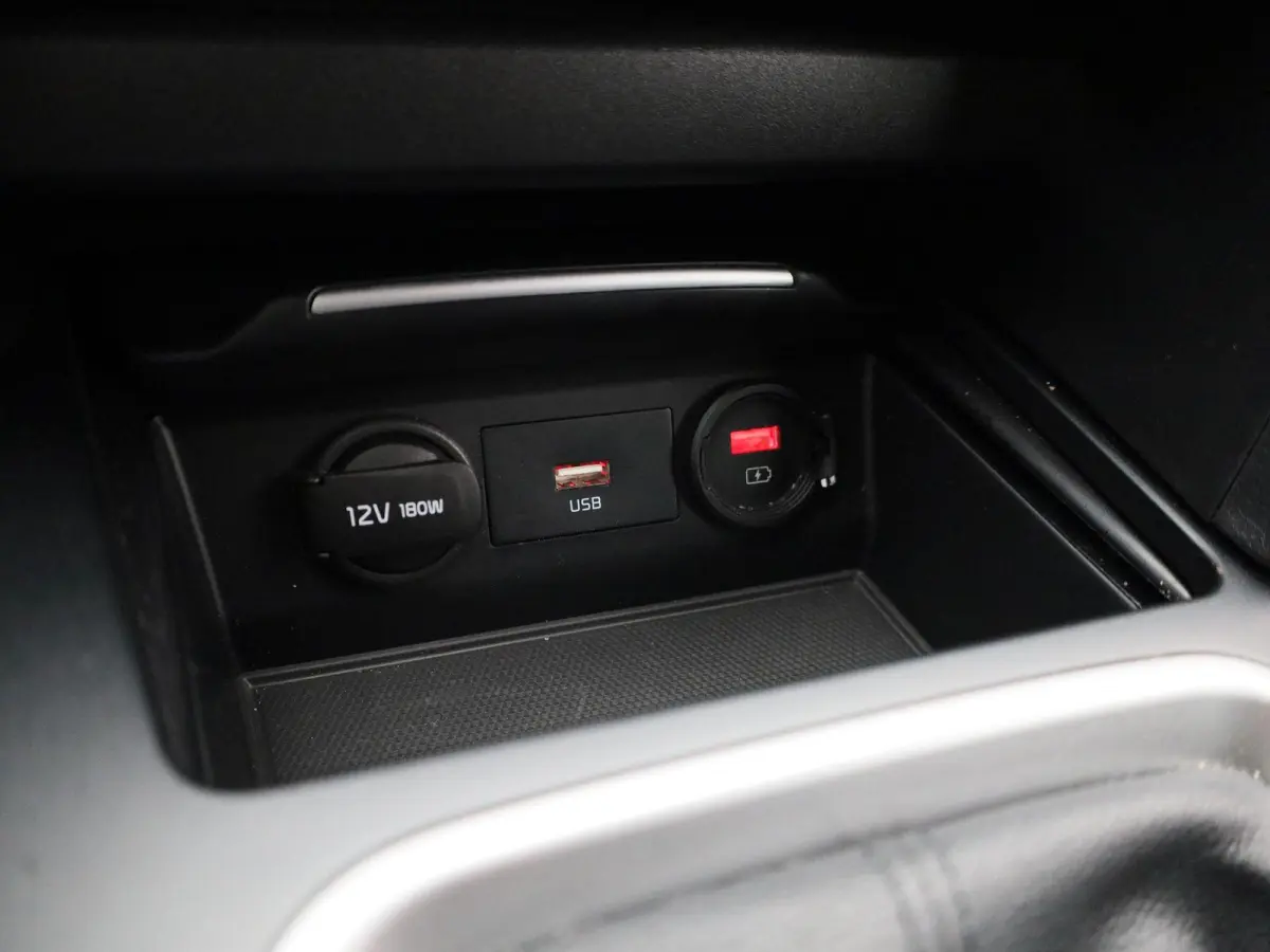 1.0 T-GDi DynamicLine