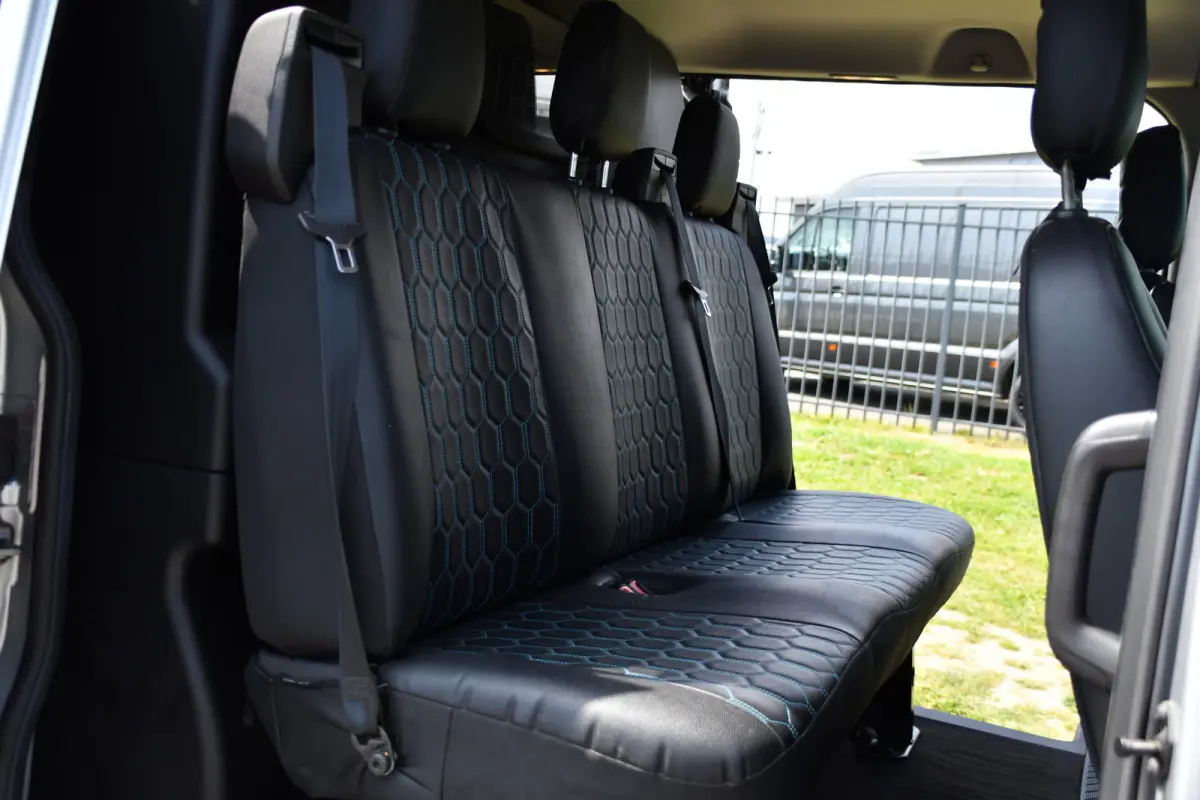 290 2.0 TDCI L2H1 Limited DC Camera, Cruise, Sensoren, 2 x Schuifdeur, 170pk, Automaat, Trekhaak, Leder, Uniek!