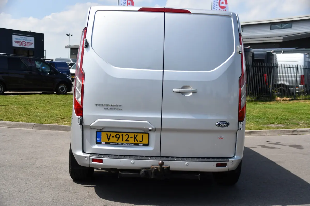 290 2.0 TDCI L2H1 Limited DC Camera, Cruise, Sensoren, 2 x Schuifdeur, 170pk, Automaat, Trekhaak, Leder, Uniek!