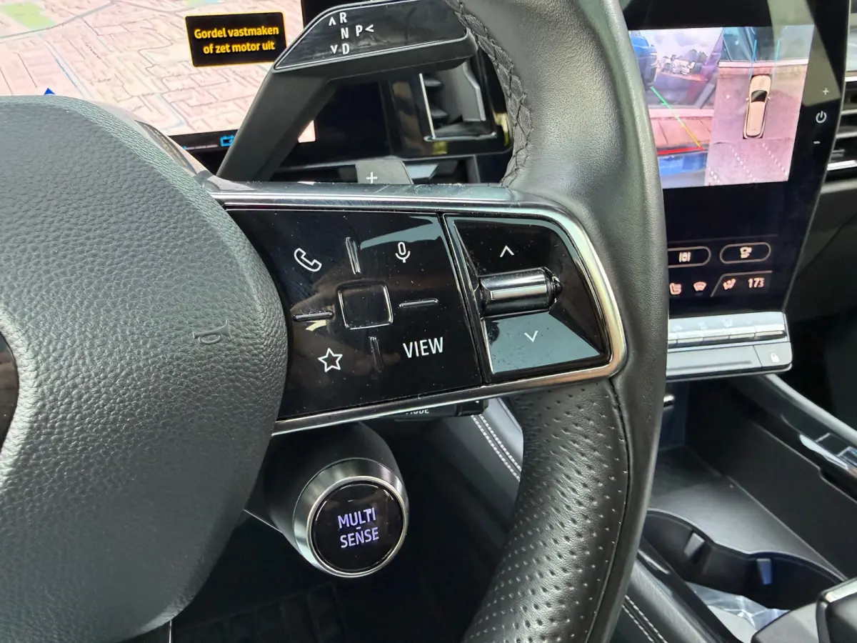 1.2 E-Tech full hybrid 200 iconic - Automaat - Glasdak - Winterpakket - Navi - 360 Camera