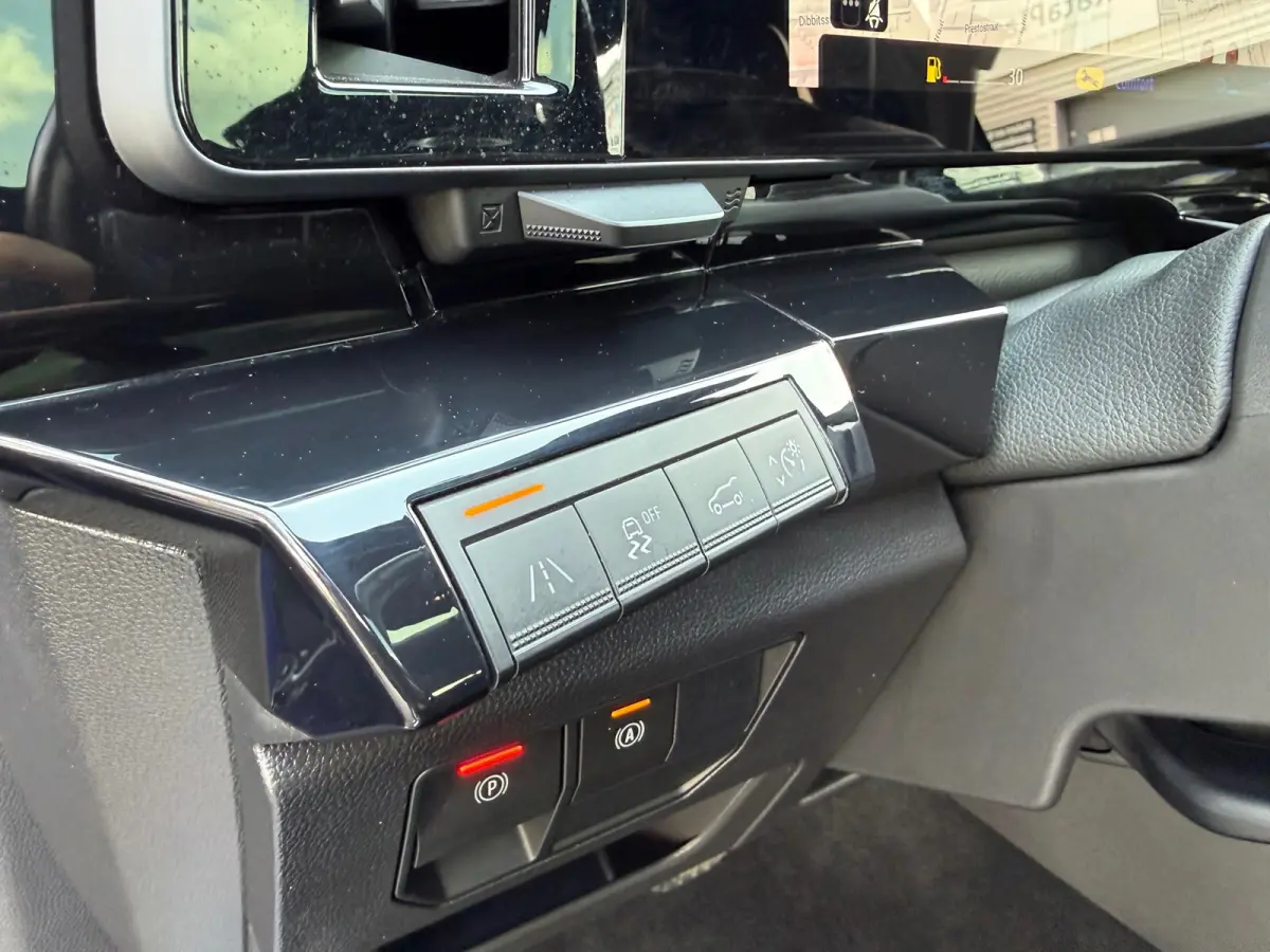 1.2 E-Tech full hybrid 200 iconic - Automaat - Glasdak - Winterpakket - Navi - 360 Camera