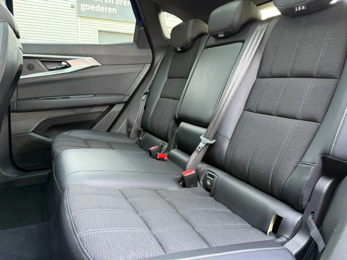 1.2 E-Tech full hybrid 200 iconic - Automaat - Glasdak - Winterpakket - Navi - 360 Camera